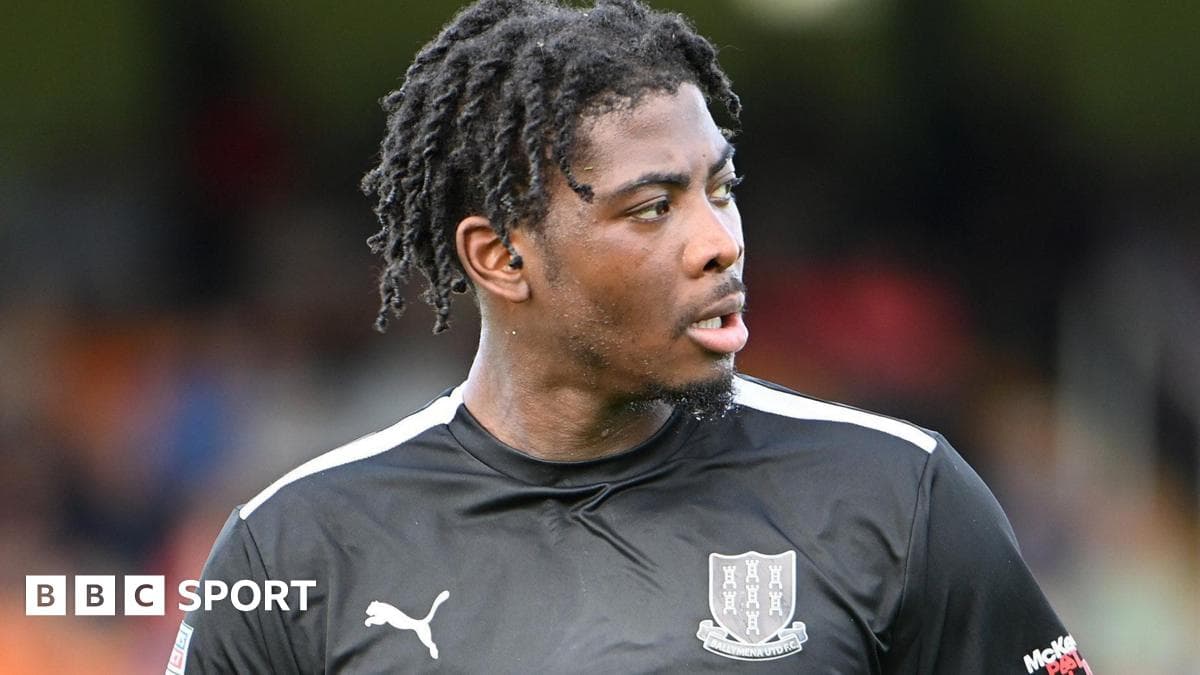 Torquay United sign striker Westendorf