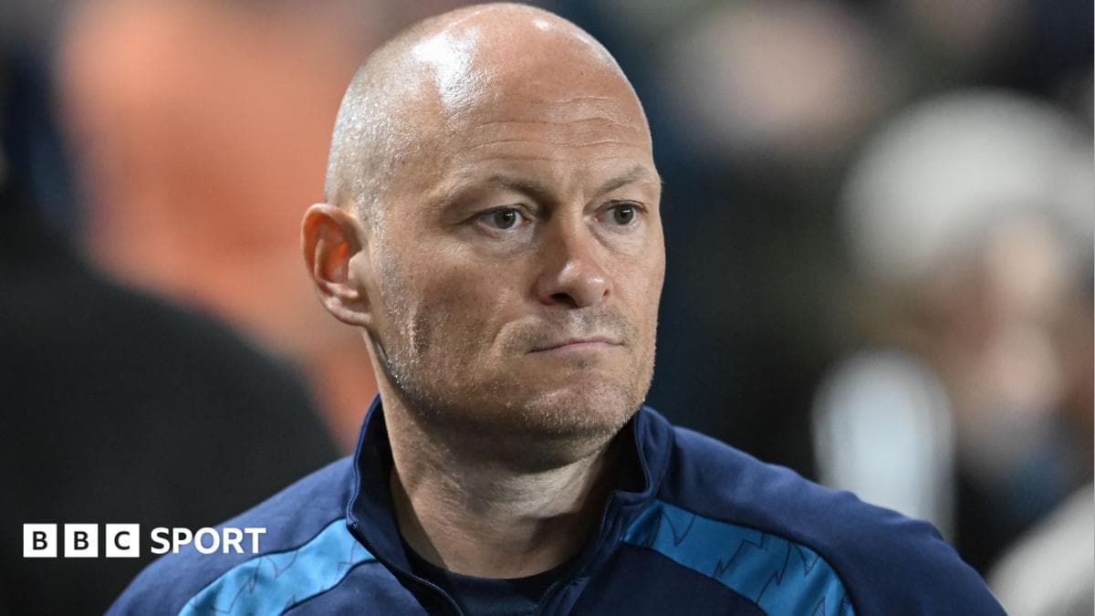Millwall's Neil criticised over racial abuse stoppage comments
