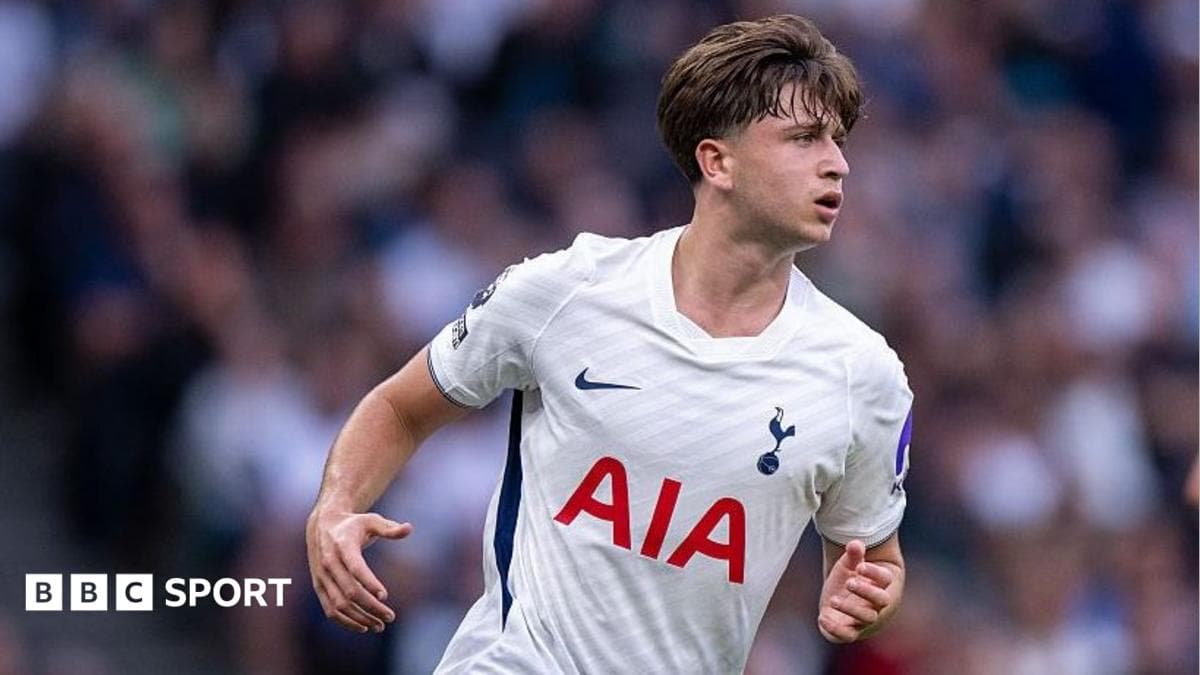 Moore to spend season with Cologne in Bundesliga
