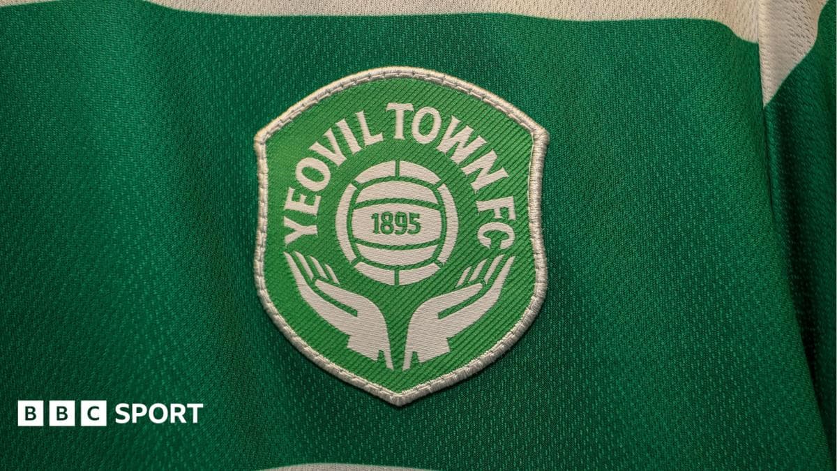 Yeovil move for Scarborough Athletic striker Walker