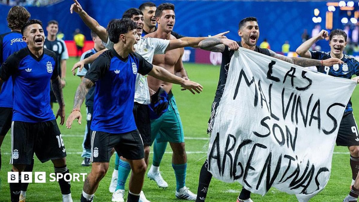 Fifa 'assessing match reports' over Falklands banner