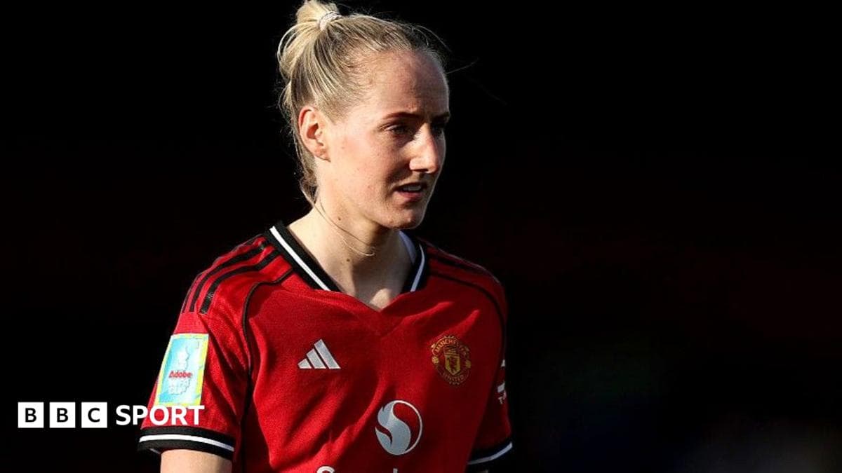 Promoted Birmingham City sign Man Utd's Turner