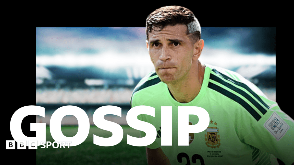 Martinez Juventus move now off - Monday's gossip