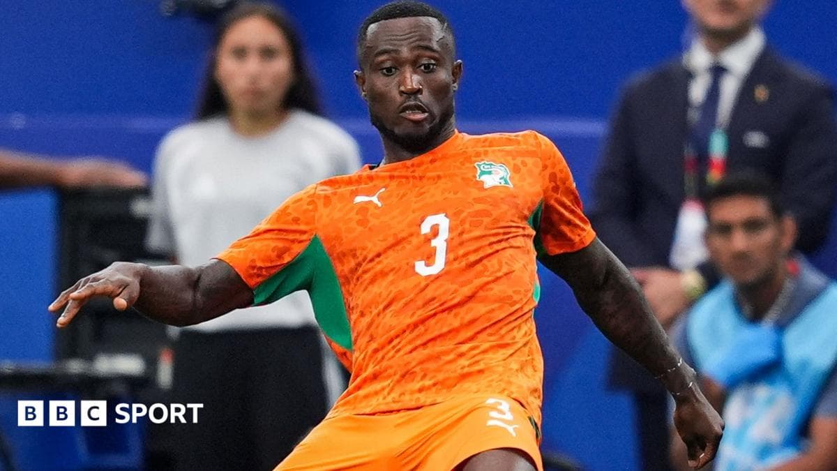 Wolves announce signing of defender Konan