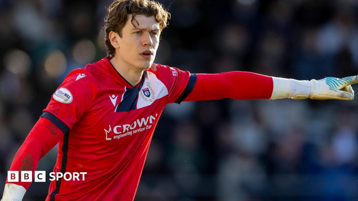 Bradford City sign goalkeeper McCracken