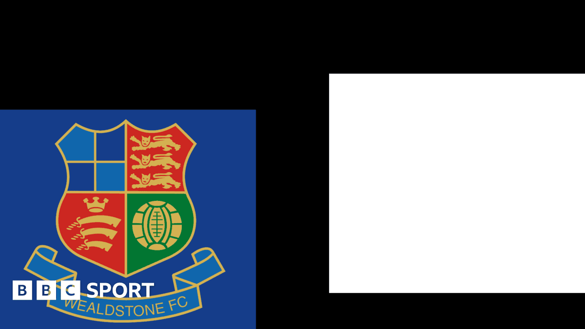 Wealdstone sign Smith and Harris
