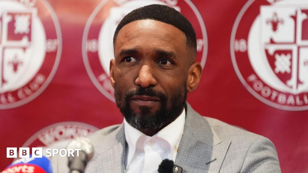 Defoe ready to 'earn his stripes' with Woking