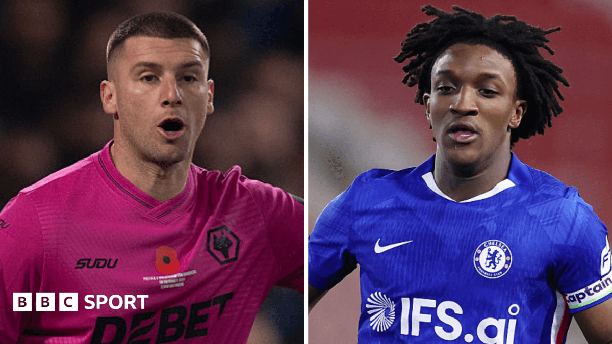 Celtic sign keeper Johnstone & striker Mheuka on loan