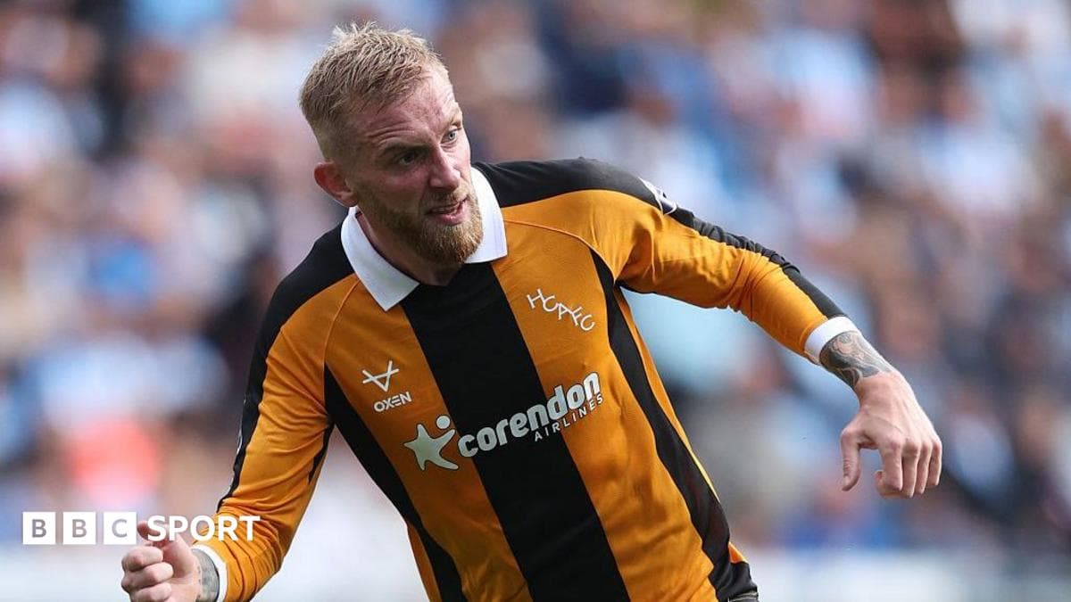 McBurnie one of six players to extend Hull contracts