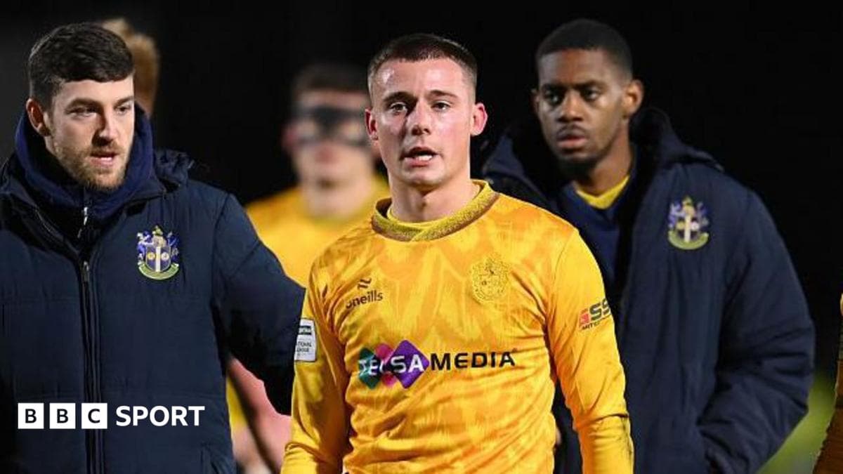 Crawley sign Dons midfielder Jennings on loan