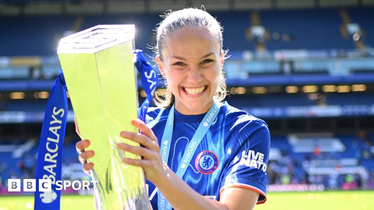 Reiten leaves Chelsea after 13 trophies in six years