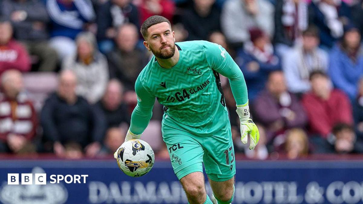 QPR sign Motherwell goalkeeper Ward