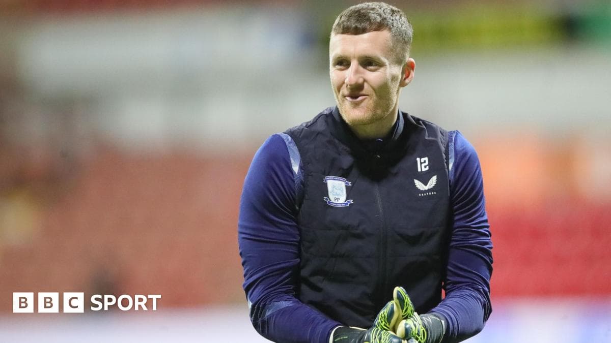 Cambridge sign goalkeeper Walton on emergency loan
