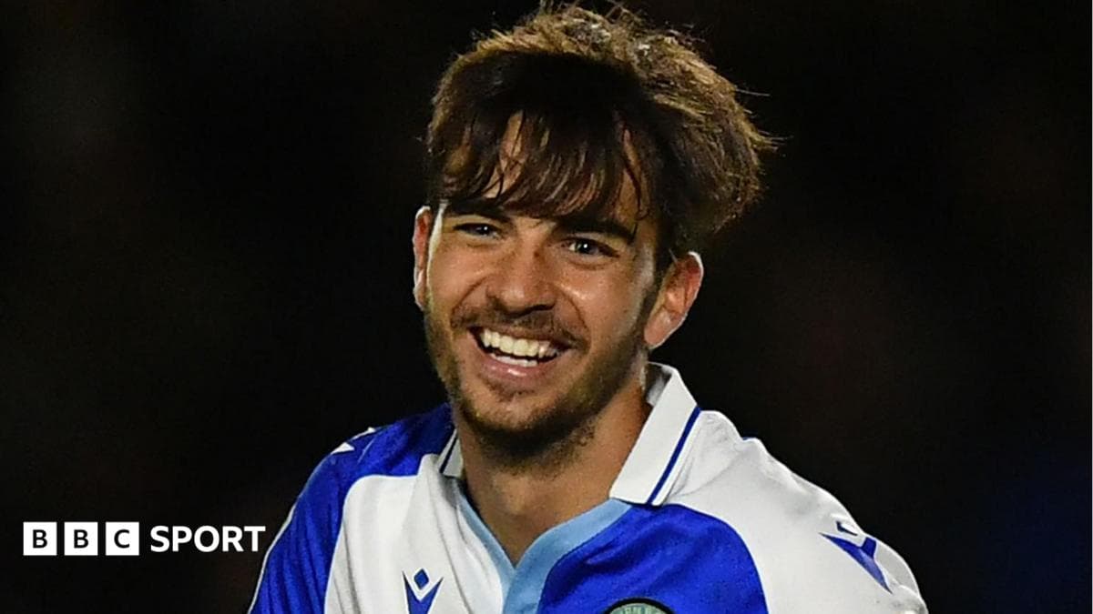 Halifax sign ex-Grimsby winger Gilsenan