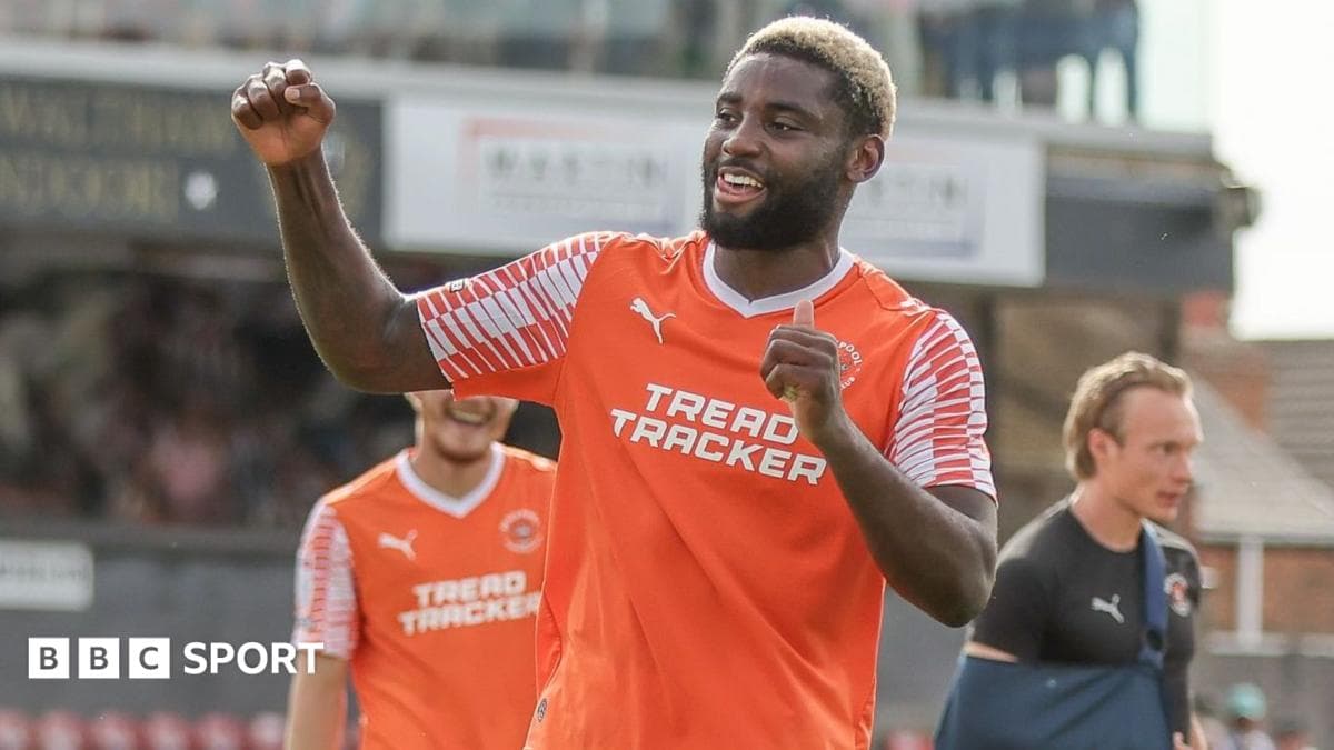 Colchester sign Kouassi & Williams on deadline day