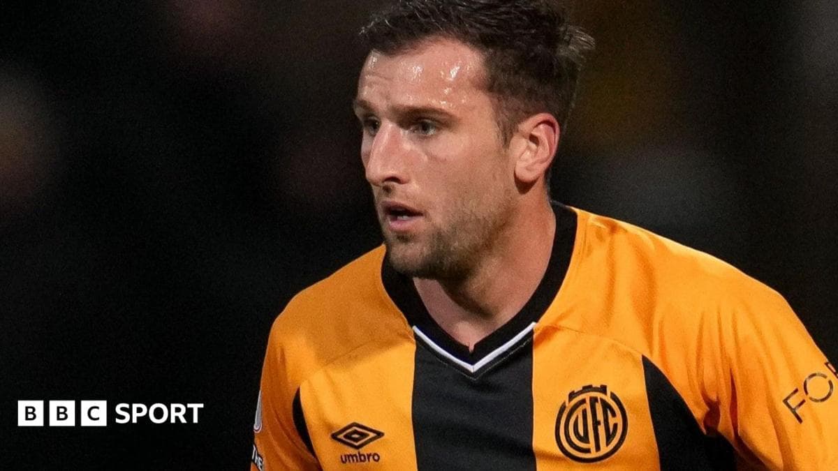 Cambridge defender Purrington joins Bristol Rovers