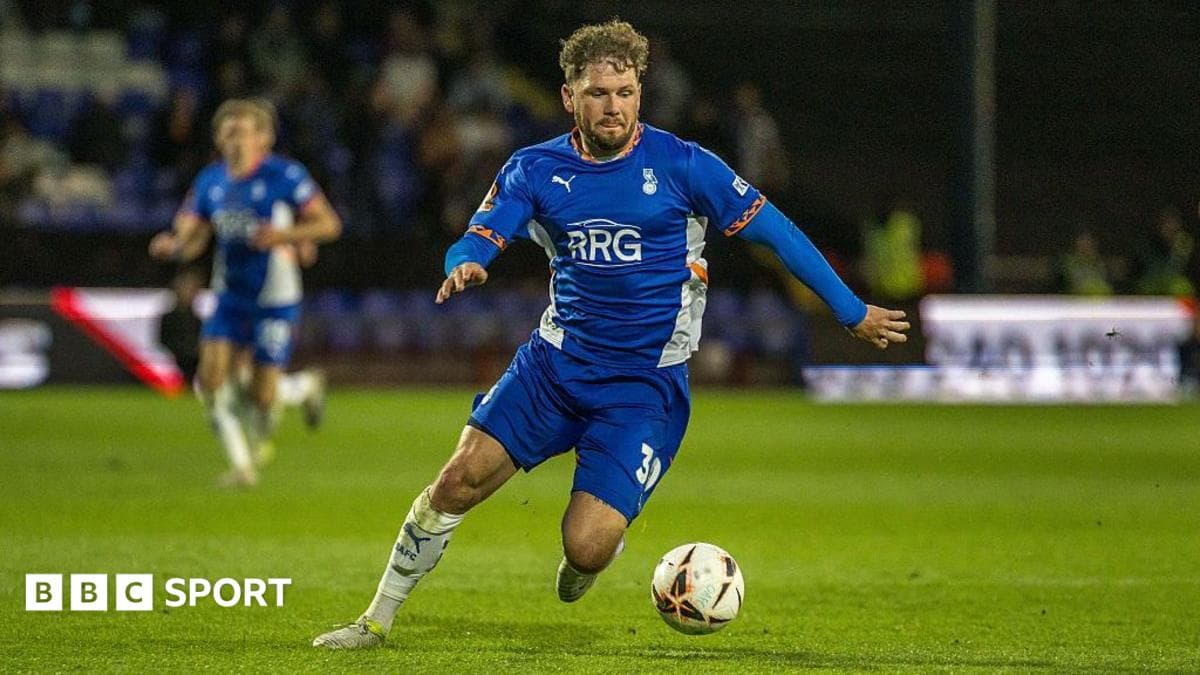 Norwood and Batty join Scunthorpe on short-term deals