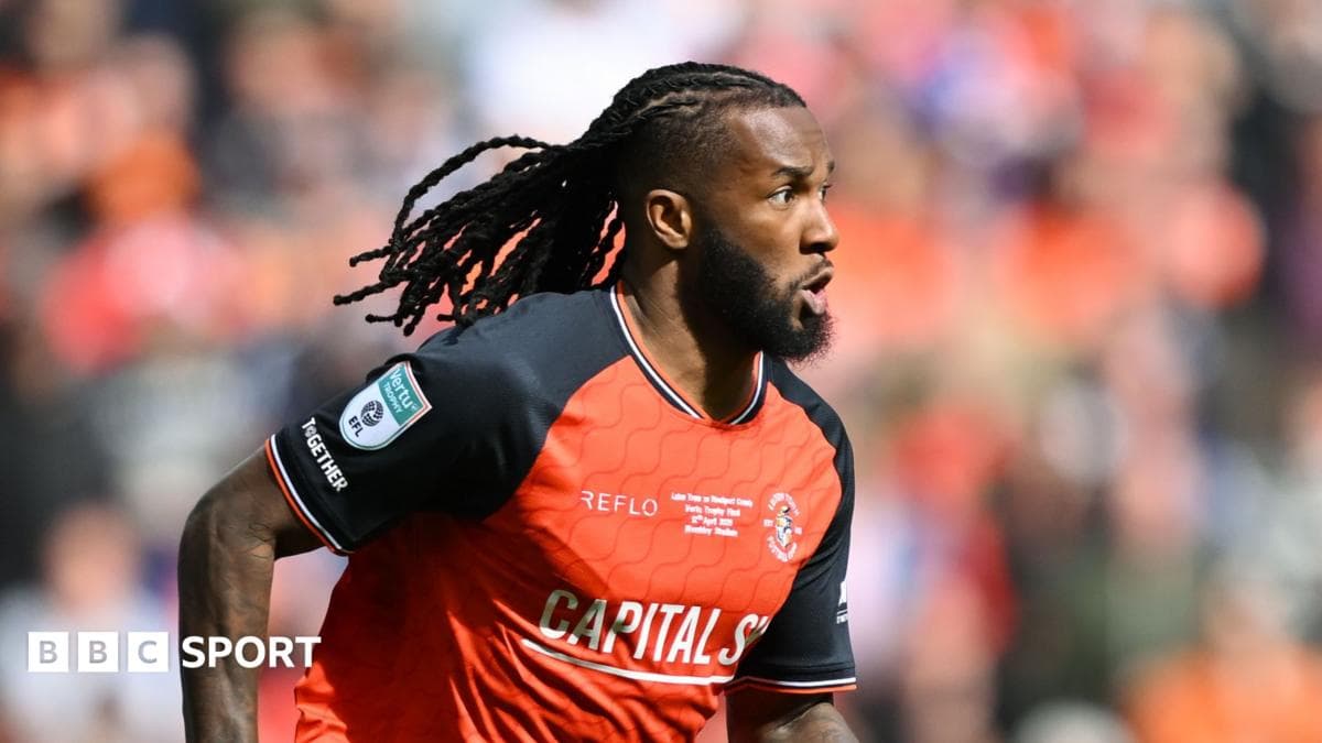 Palmer joins Luton on permanent deal from Hull