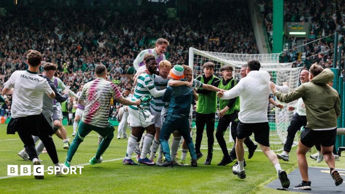 Suspended capacity cut for Celtic after pitch invasion