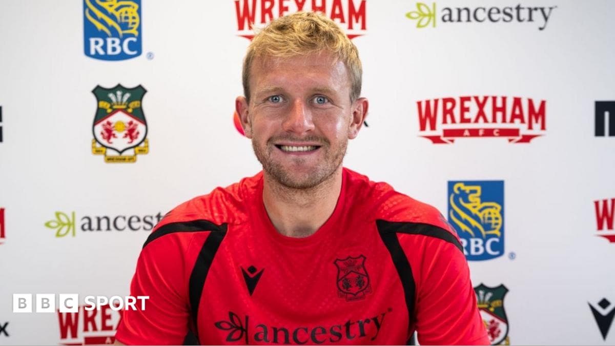 Wrexham sign Burnley defender Worrall