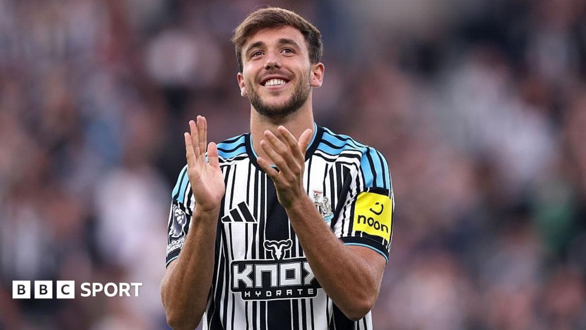 Newcastle sign Gonzalez from Man City for £52m