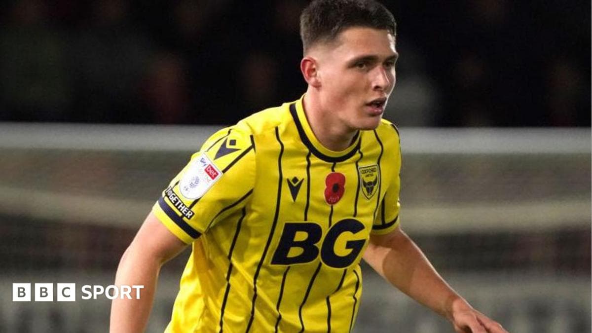 Orient sign former Brentford full-back Stevens
