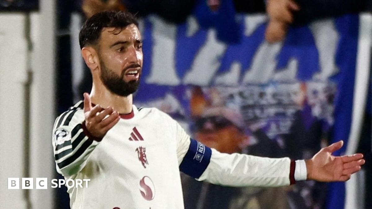 Fernandes rounds on Carrick after Man Utd humiliation