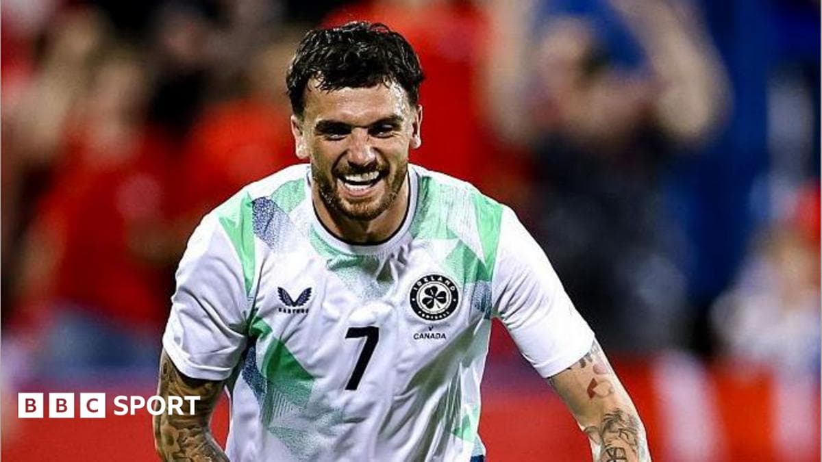 Parrott makes move to Real Betis from AZ Alkmaar