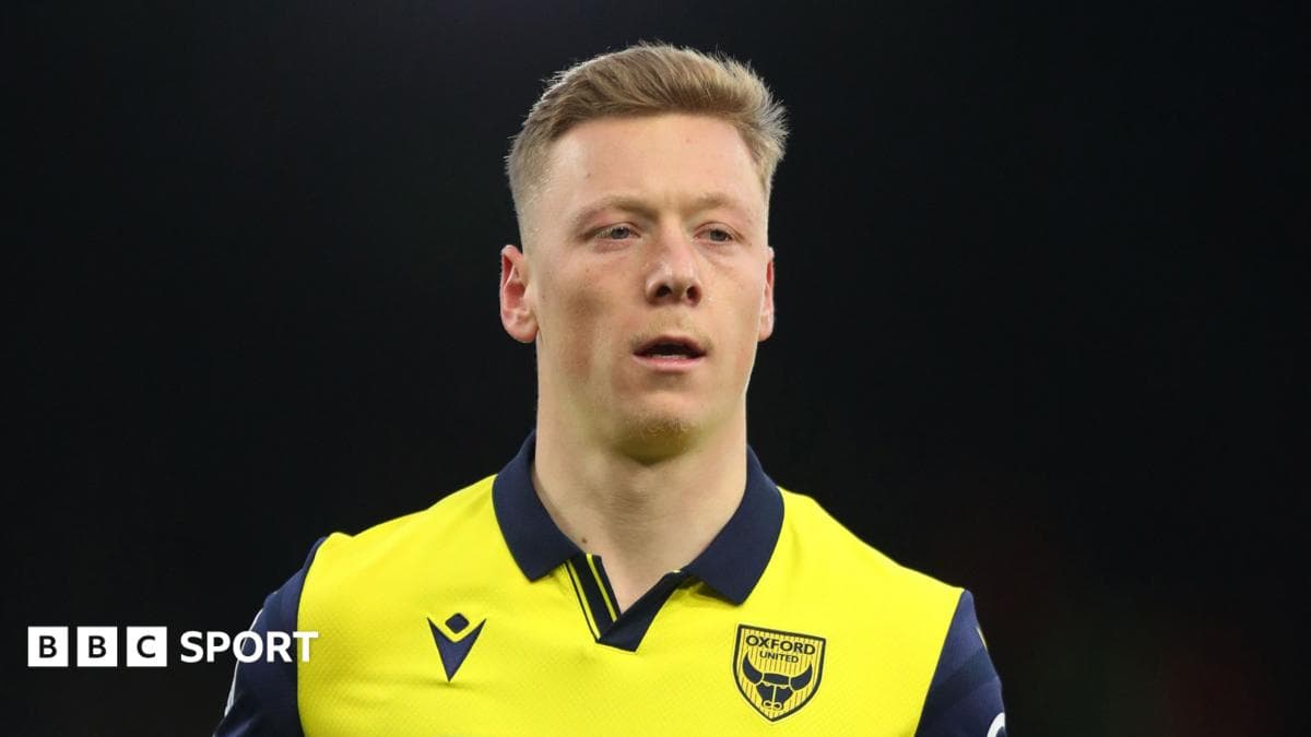 Bristol City sign Oxford's De Keersmaecker on loan