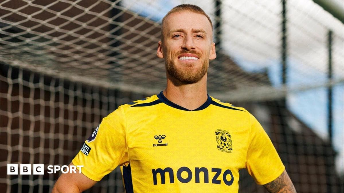 Keeper Bentley joins Coventry on two-year deal from relegated Wolves