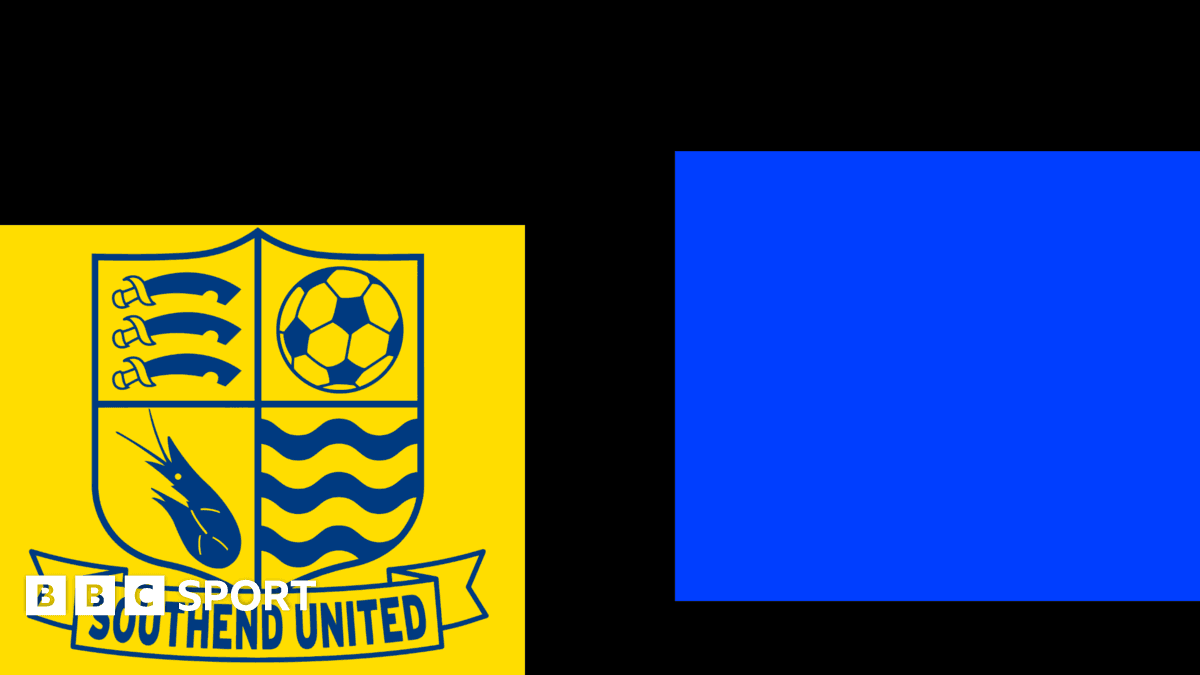 Southend sign West Ham defender Oyebade on loan