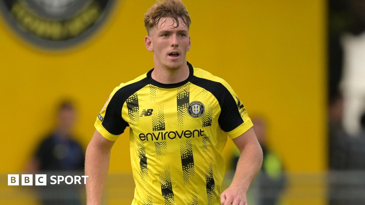 Tranmere sign Faulkner on loan from Doncaster