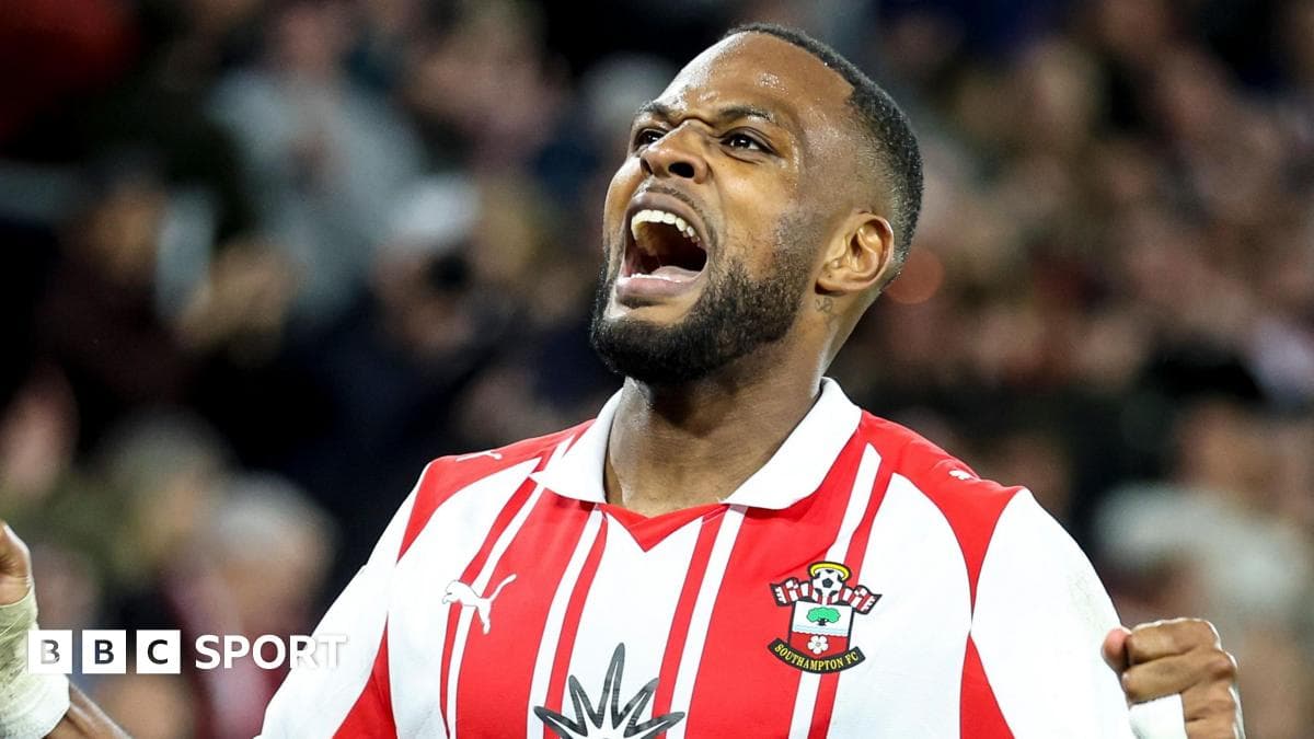 Southampton sign striker Larin after loan spell