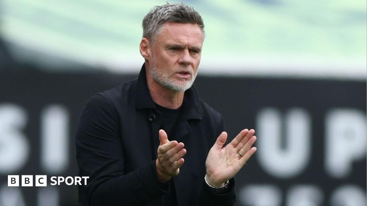 Preston appoint Bradford boss Alexander