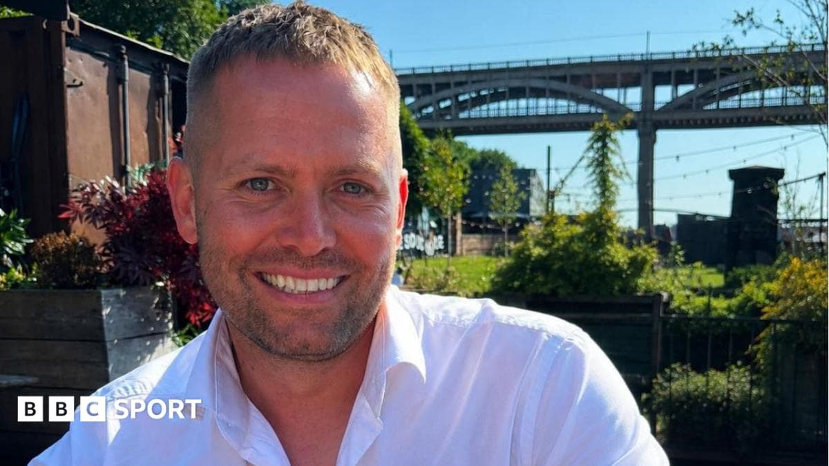 Man Utd pay tribute to 'proud Red' officer who died in A66 crash
