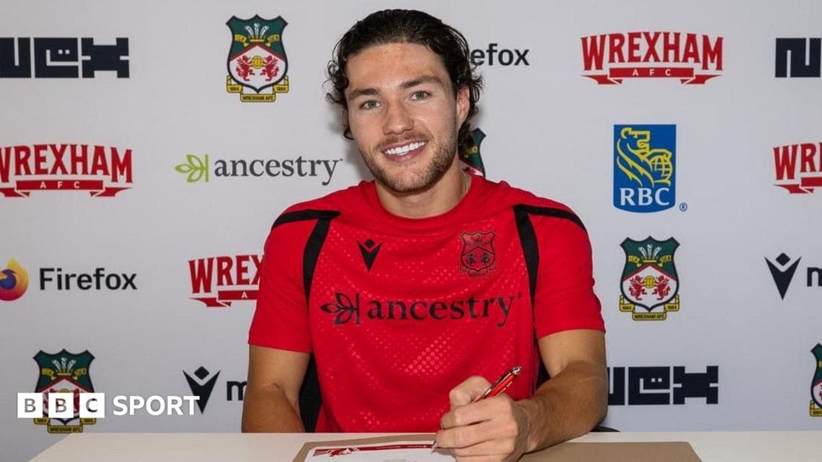Wrexham seal signing of Sheffield United's O'Hare