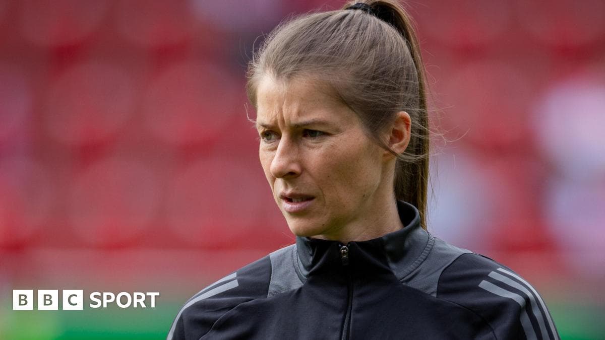 Sexist abuse of Union Berlin boss 'embarrassing'