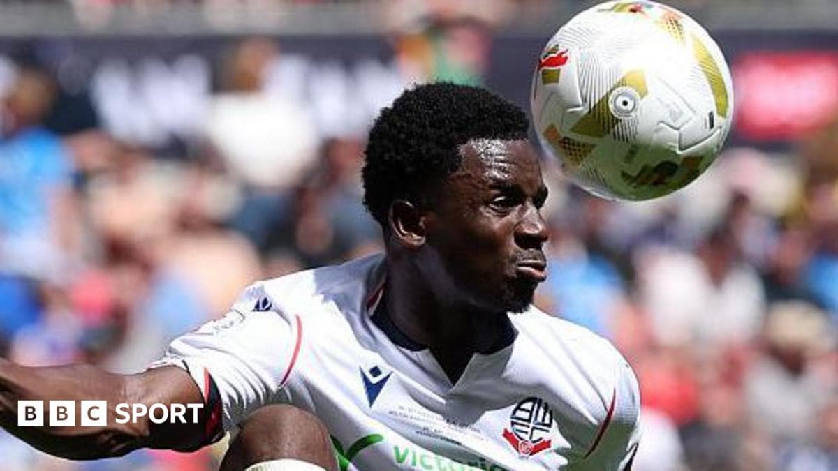Millwall sign former Bolton full-back Osei-Tutu