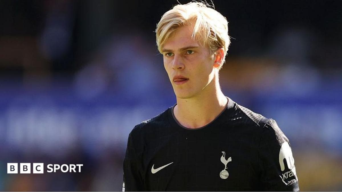 Spurs' Bergvall exploring options away from club