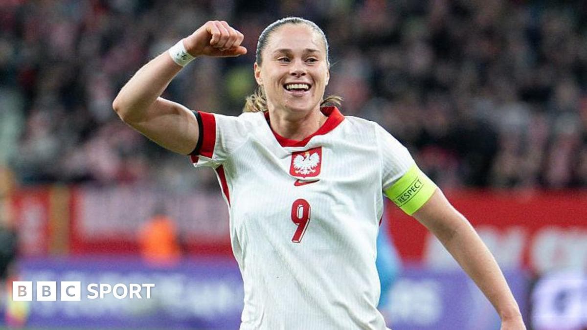 How do Republic of Ireland stop prolific Pajor?