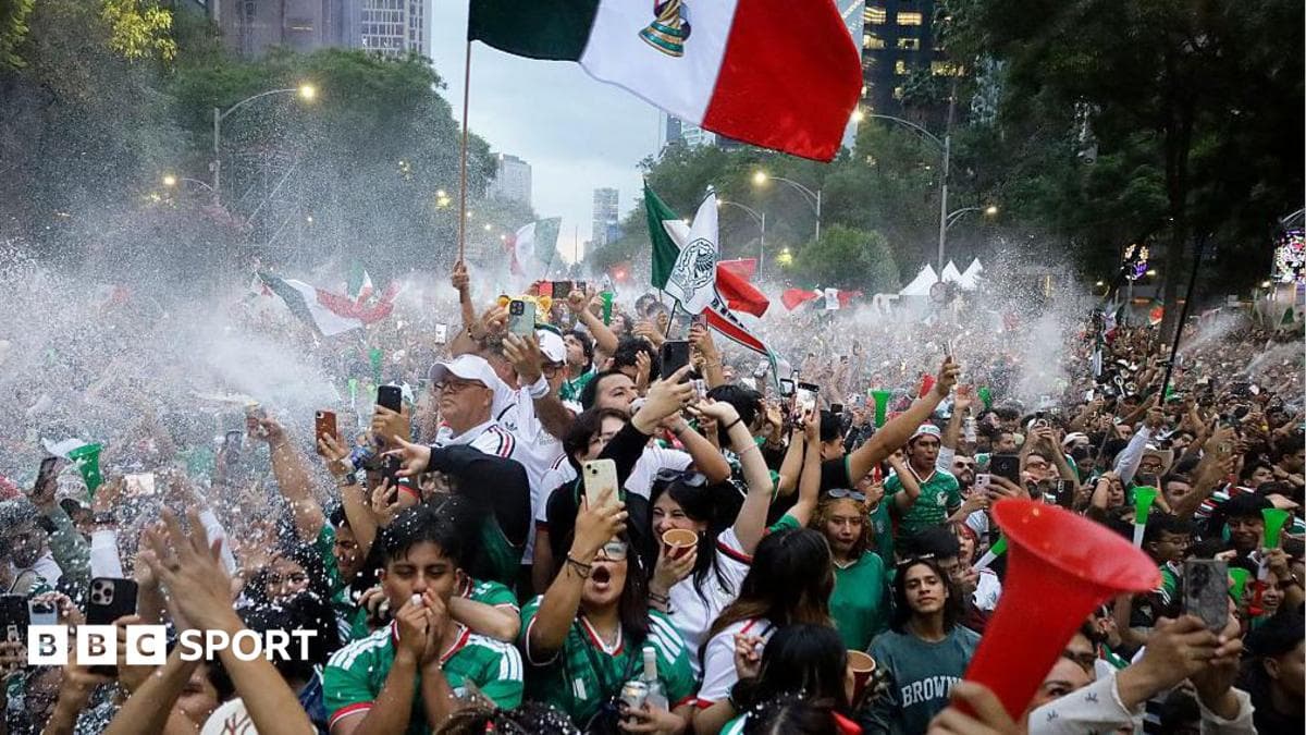 England battling history as well as Mexican nation in Azteca cauldron