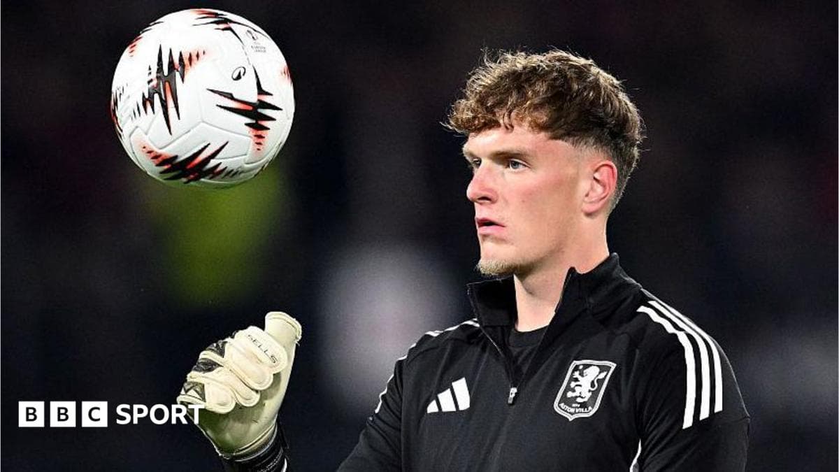 Shrewsbury sign Villa goalkeeper Proctor on loan