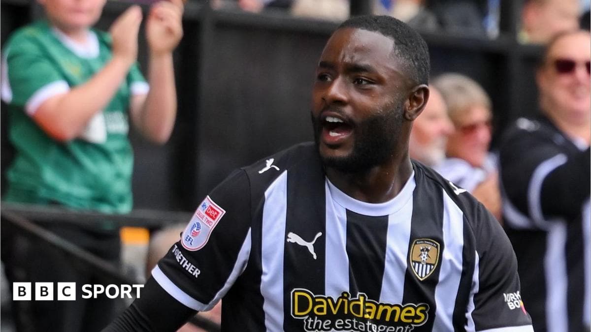 Burton sign forward Dennis from Notts County