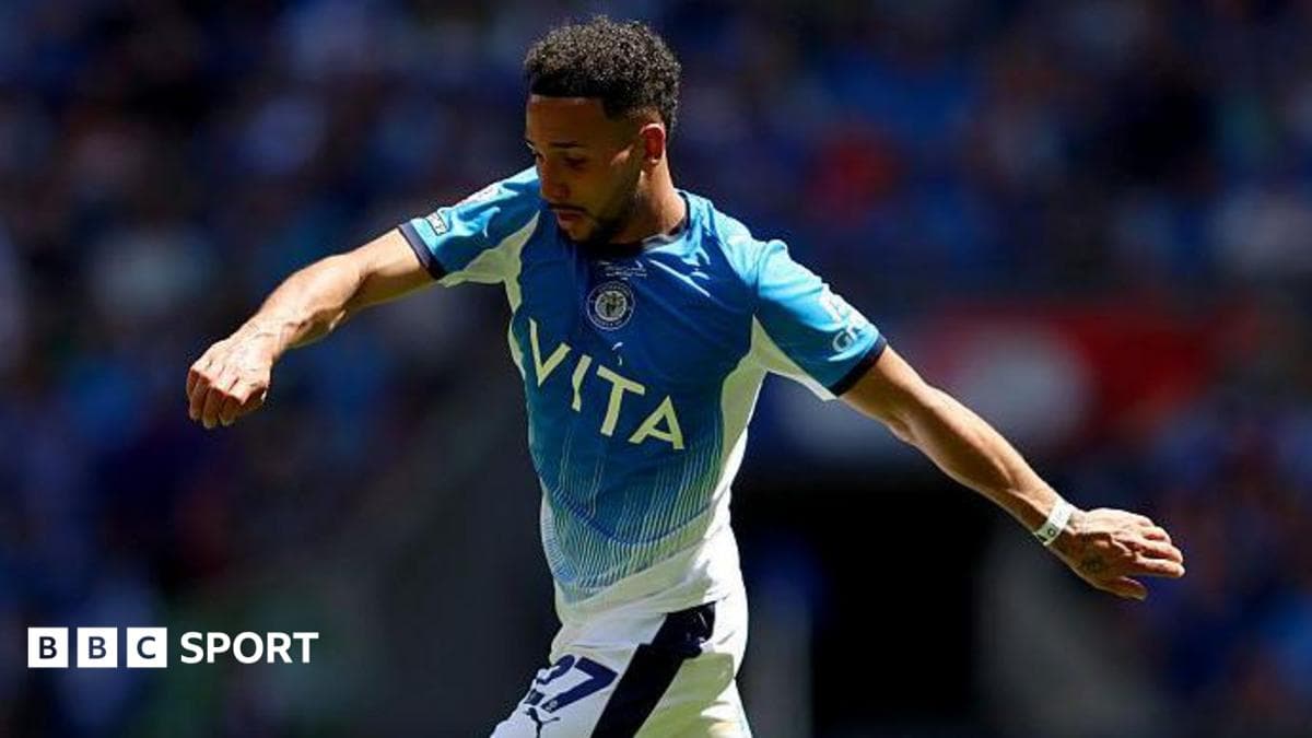 Portsmouth bring in midfielder Bailey