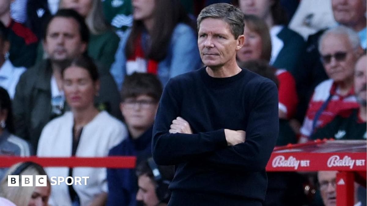 'No button to press' - Glasner and Forest must find stability