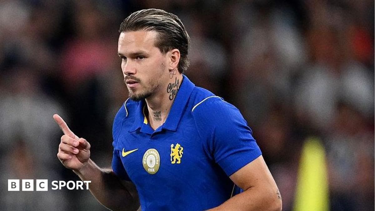 Tottenham in talks to sign winger Mudryk on loan