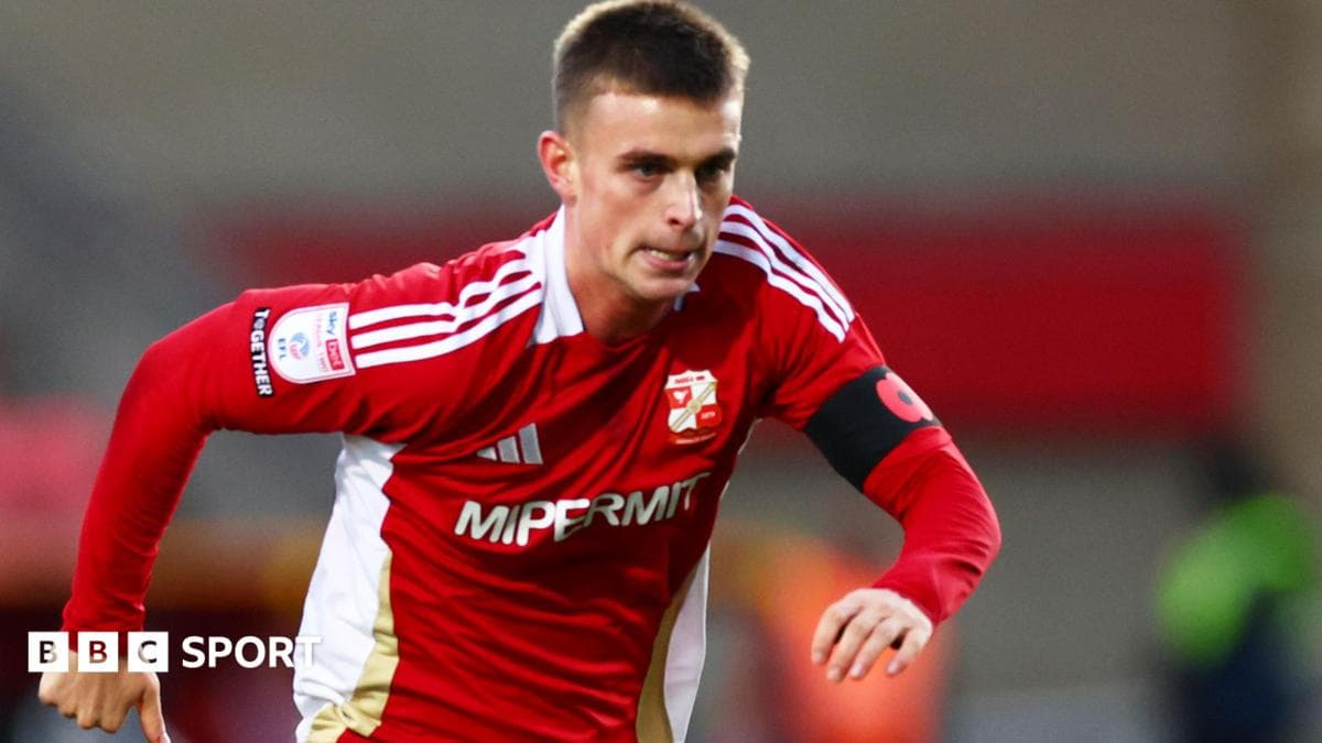 Fleetwood sign Bristol City midfielder Murphy