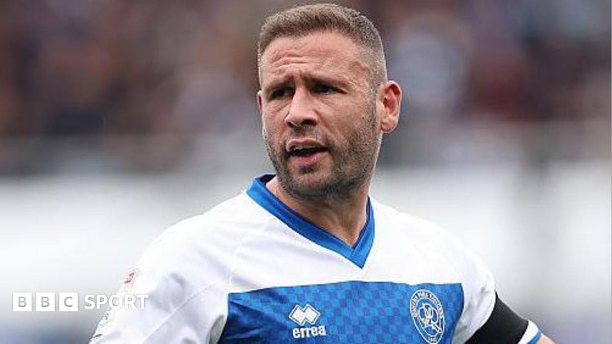Wycombe sign veteran defender Cook