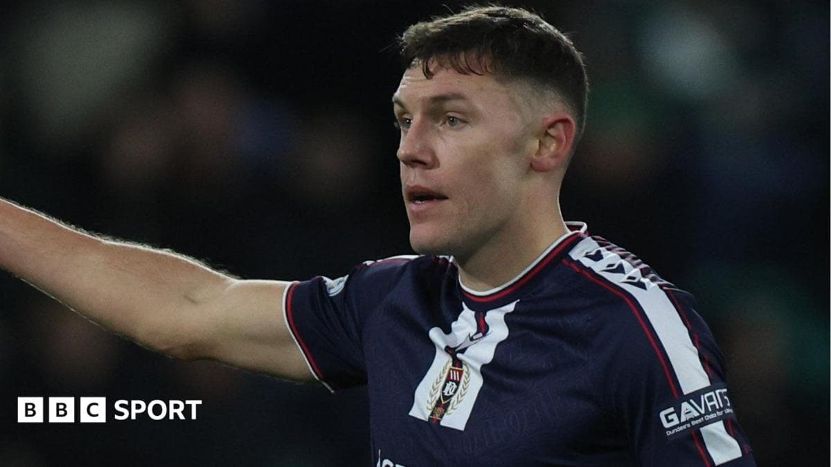 Colchester sign Dundee midfielder Digby