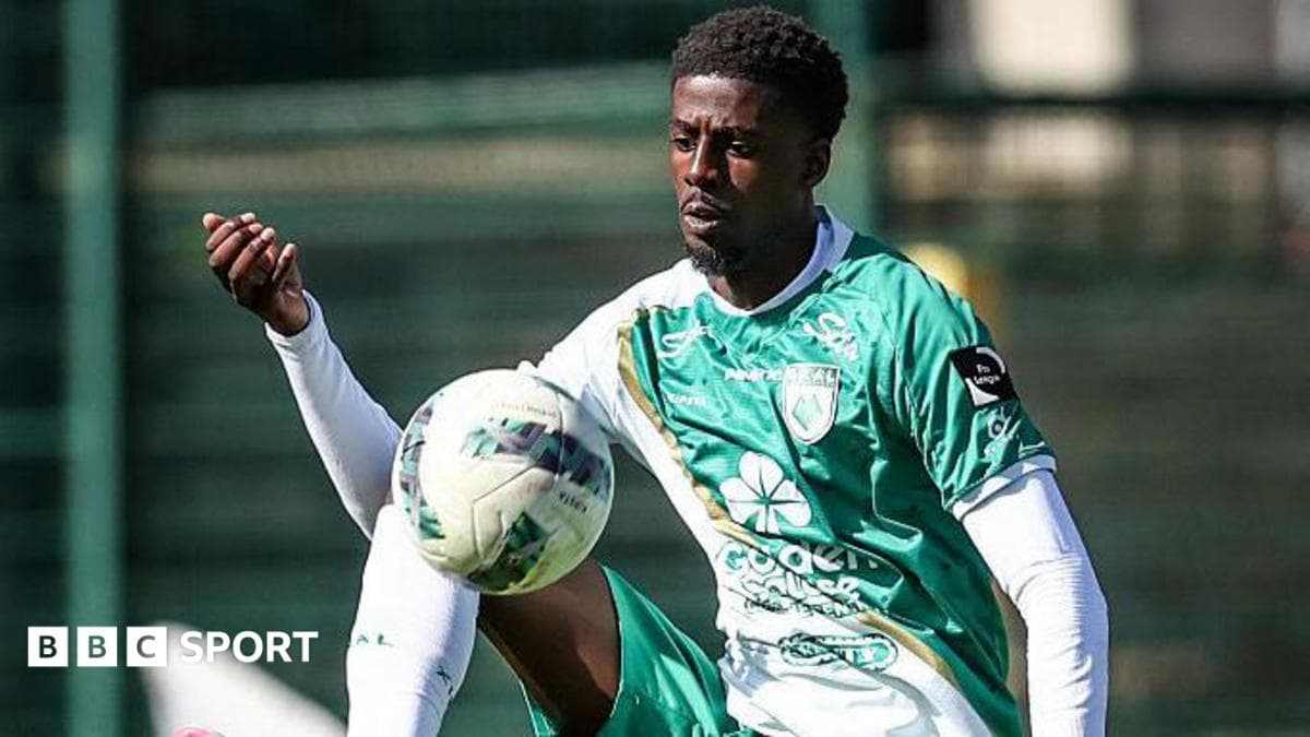 Sheffield Wednesday sign defender Liongola